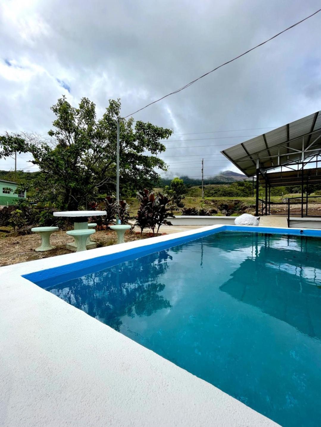 Miravalles Volcano House Guayabal  Buitenkant foto