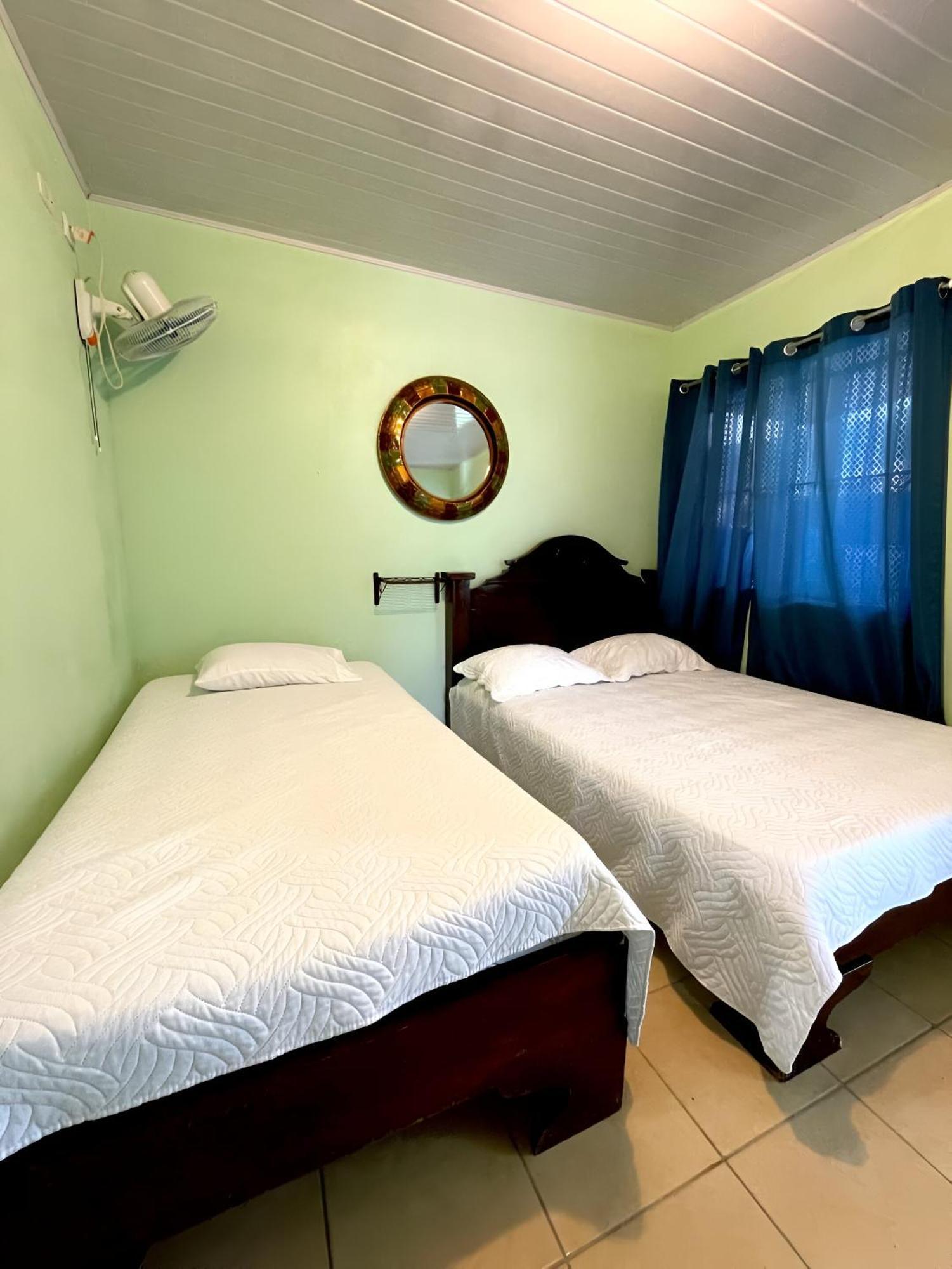 Miravalles Volcano House Guayabal  Buitenkant foto